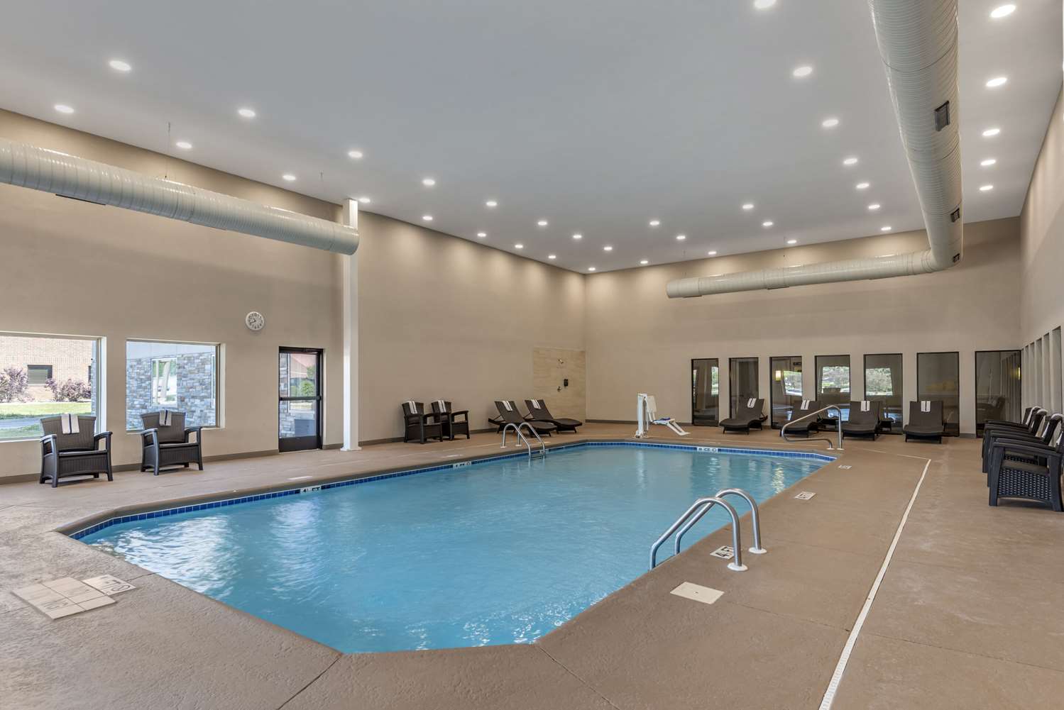 Comfort Suites Fort Wayne - Southwest 5/14