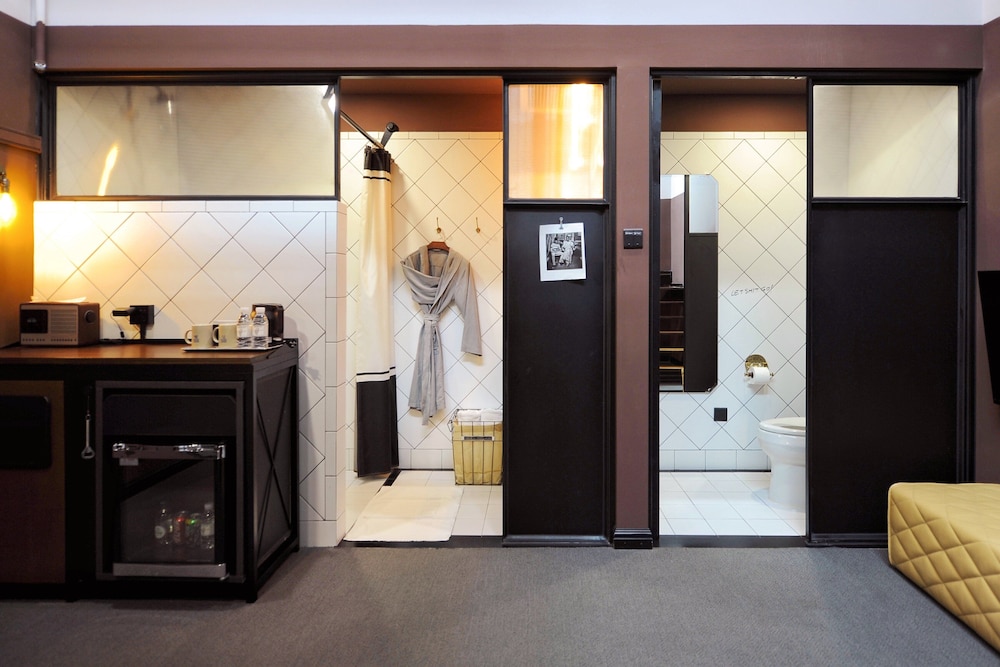 Urside Hotel And Cafe Shanghai 8/50