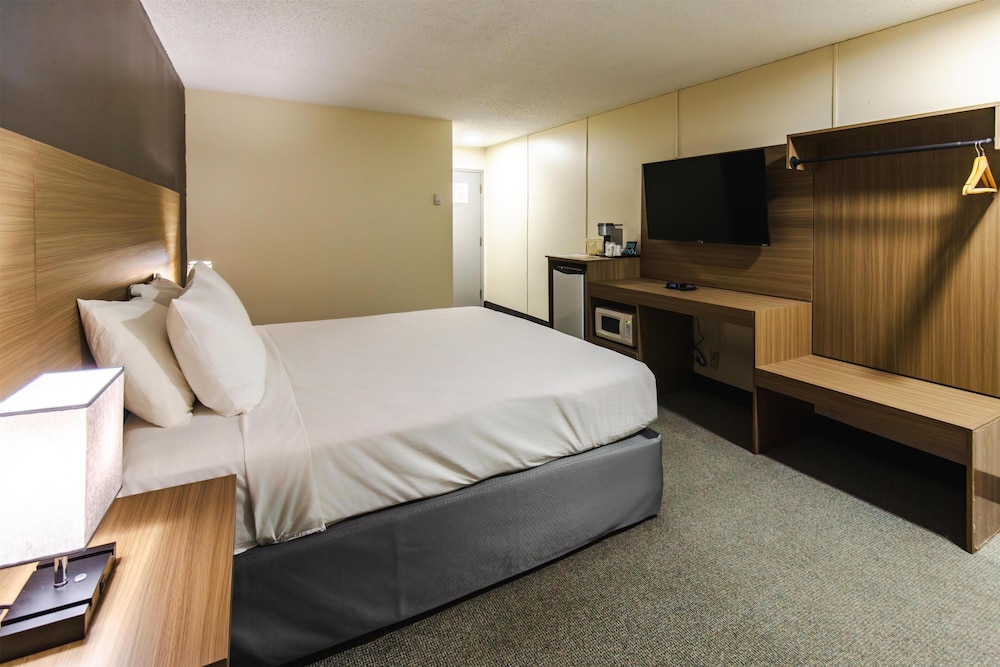 SureStay by Best Western Smithers 34/57