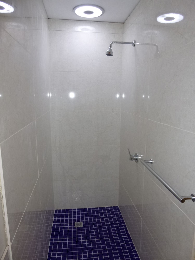 CITY CENTRE BUDGET HOTEL 35/35