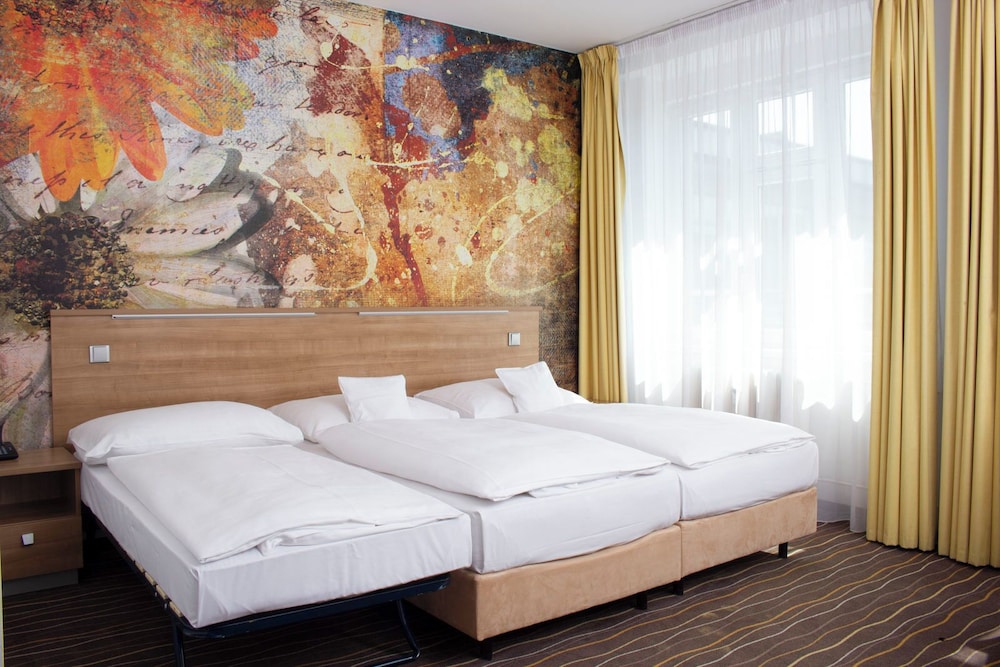Akcent Hotel 31/67