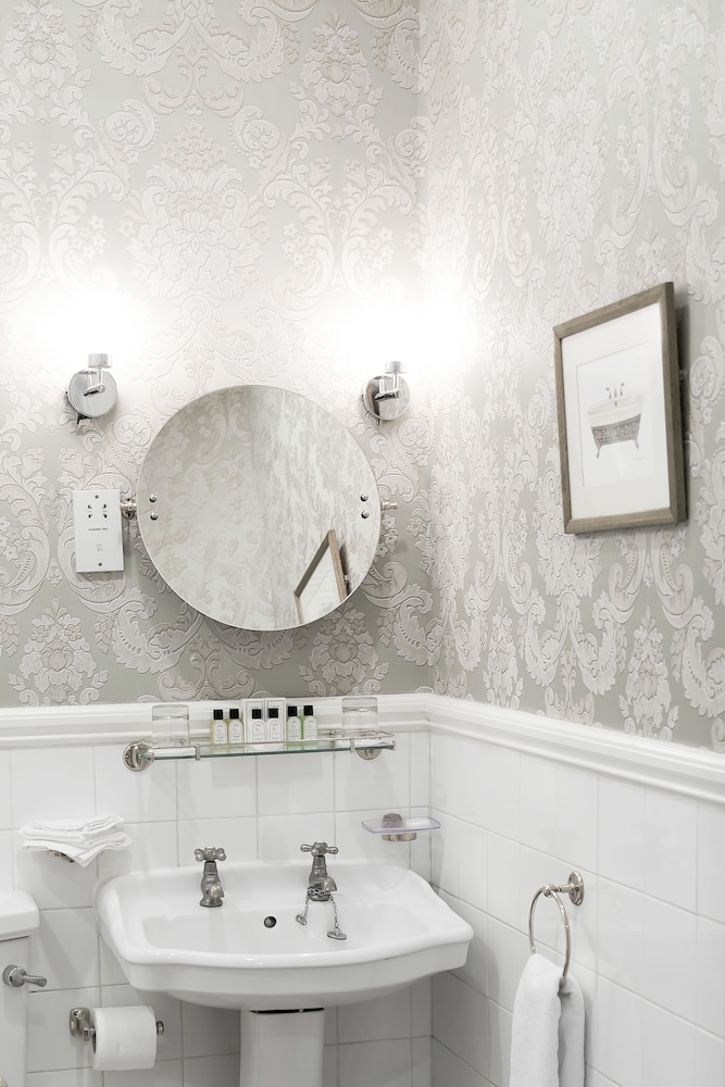 Butlers Townhouse 6/56