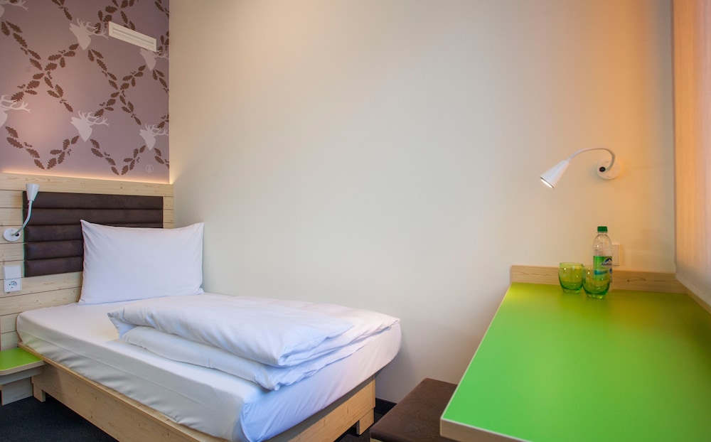 Coffee Fellows Hotel Munchen Freiham 22/82