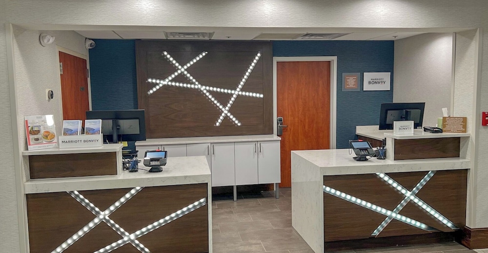 Four Points by Sheraton Fayetteville Fort Liberty 5/41