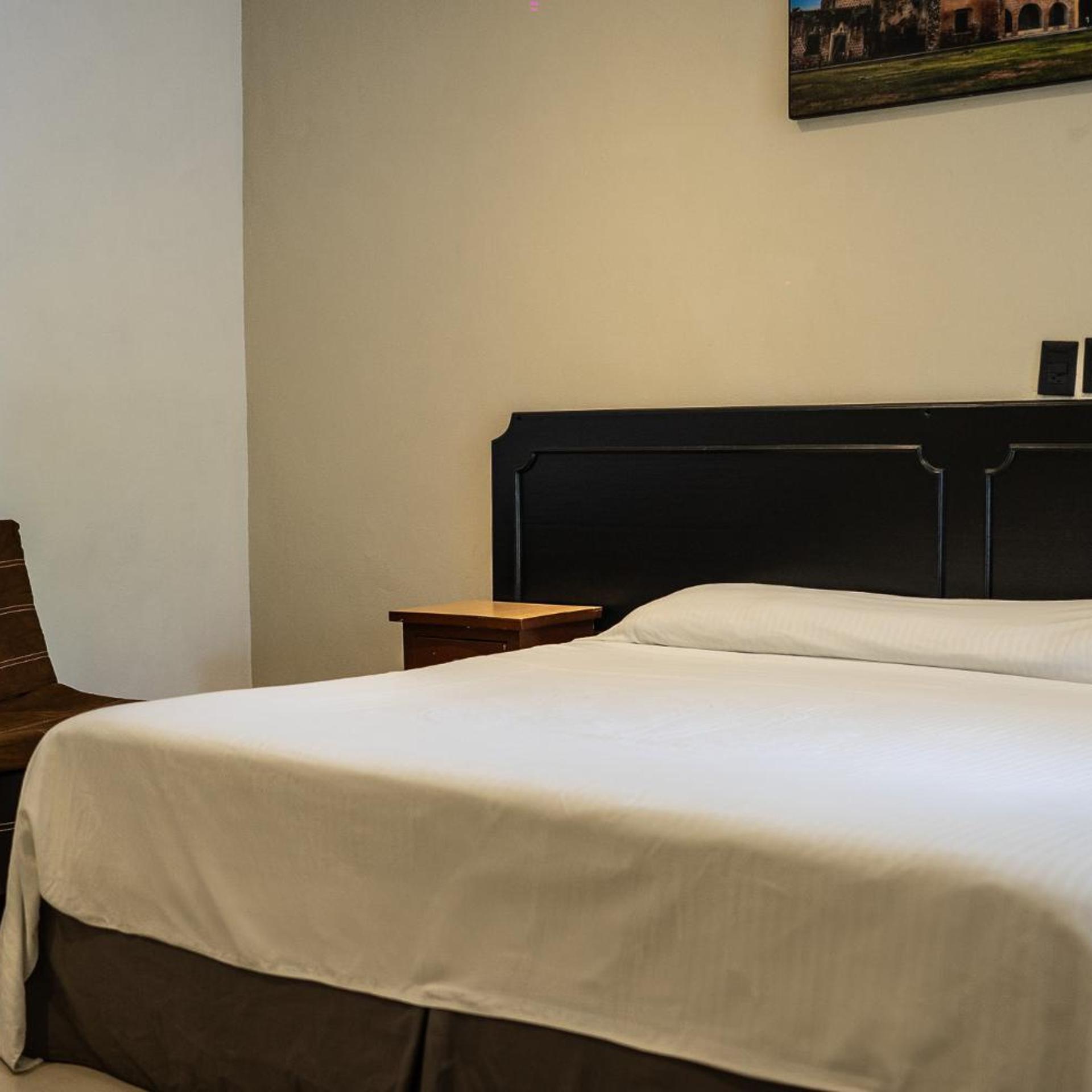 غرفة بسرير كينج بشرفة، SUITE HOTEL MARIA DE LA LUZ 9/10
