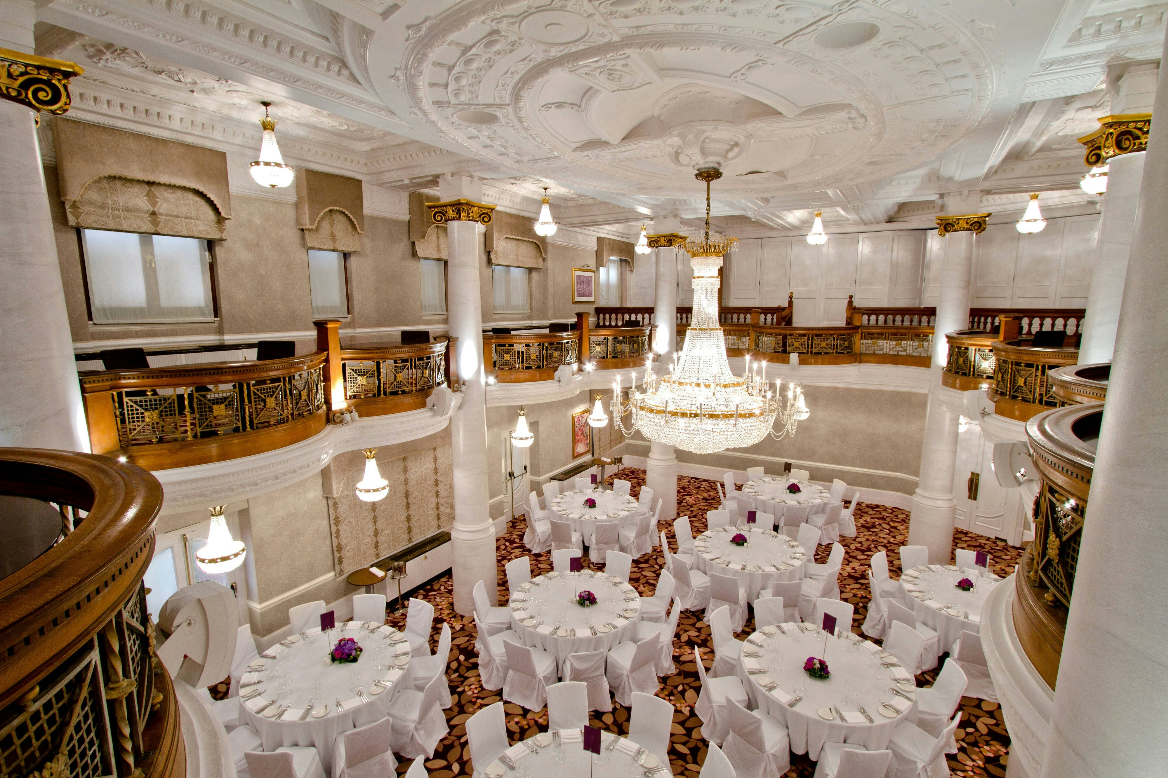 Lobby at ST ERMINS HOTEL, LONDON