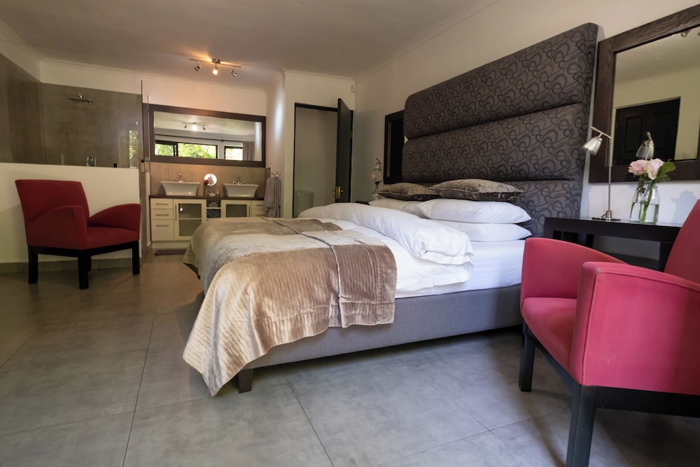 Dreamhouse Guest House 30/69
