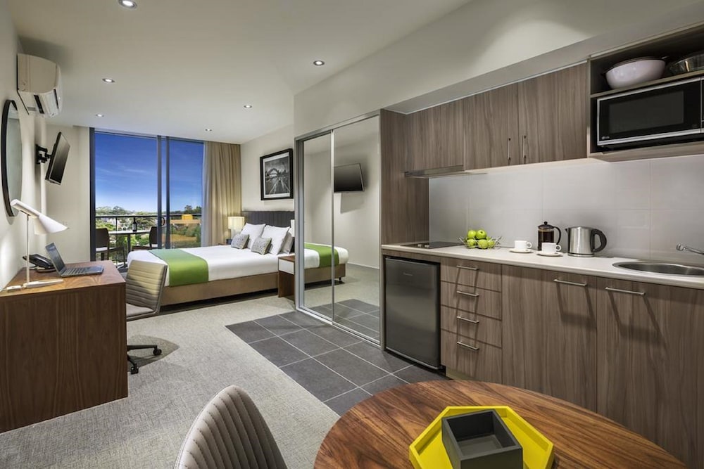 QUEST CHATSWOOD 9/38