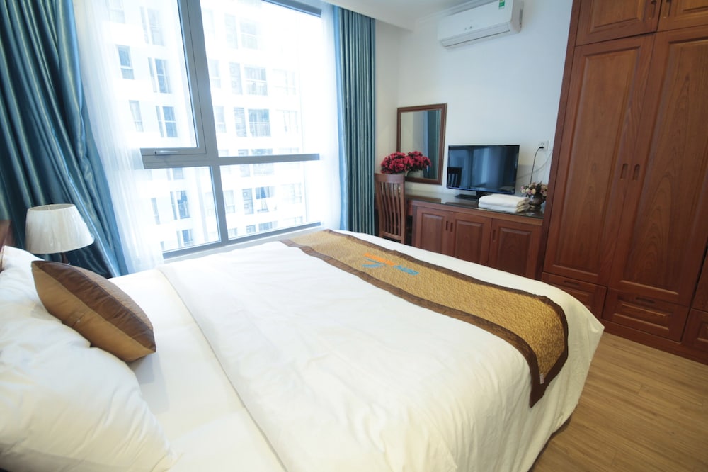 Bayhomes Times City Serviced Apartment 13/50