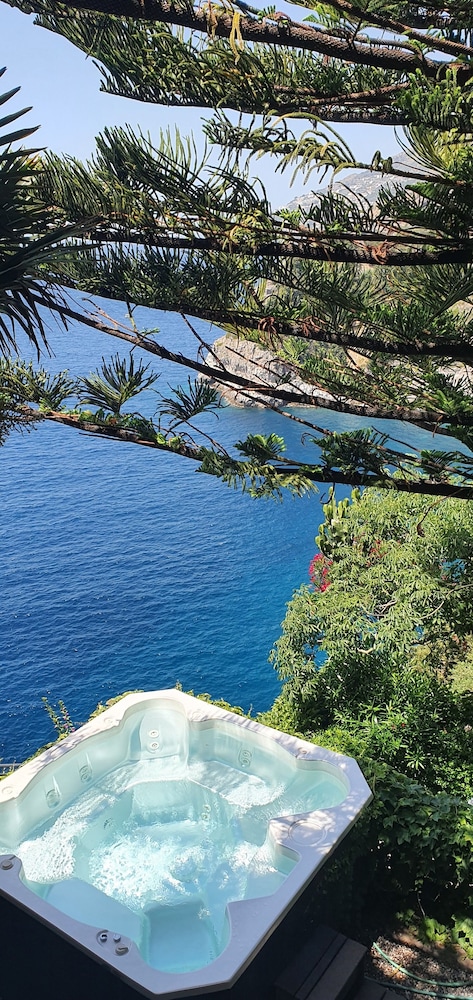 La Conca Azzurra 51/57