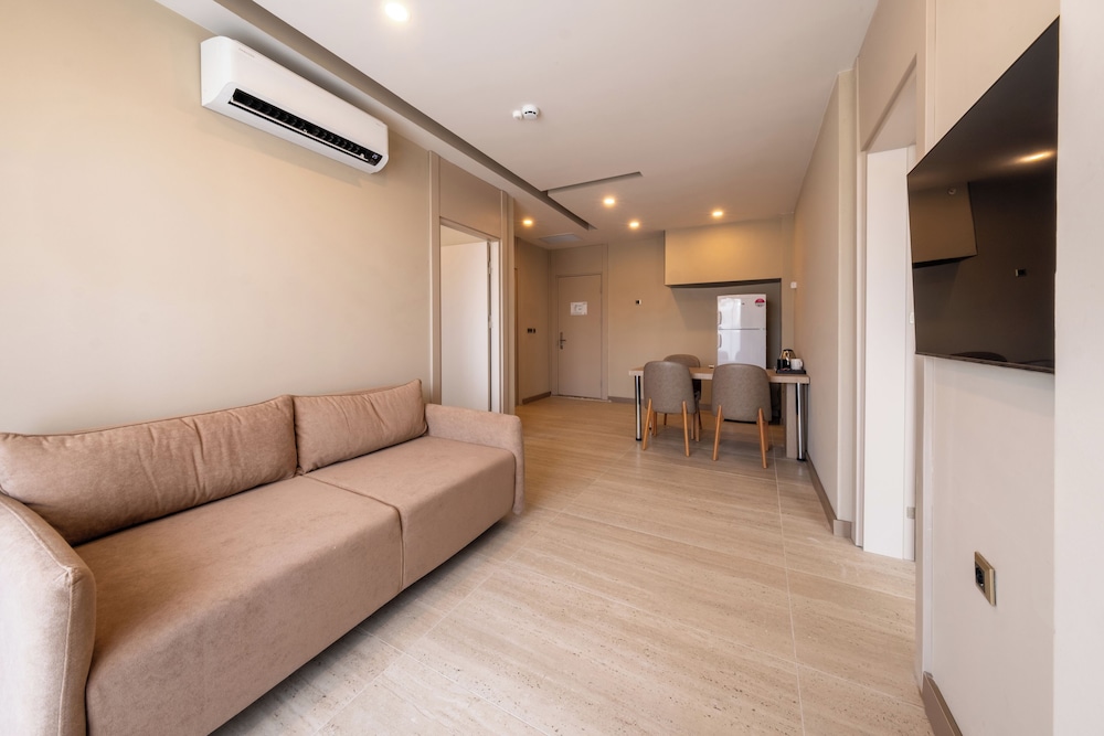 Prive Side Suite & Spa hotel - Adults Only 16+ 33/50