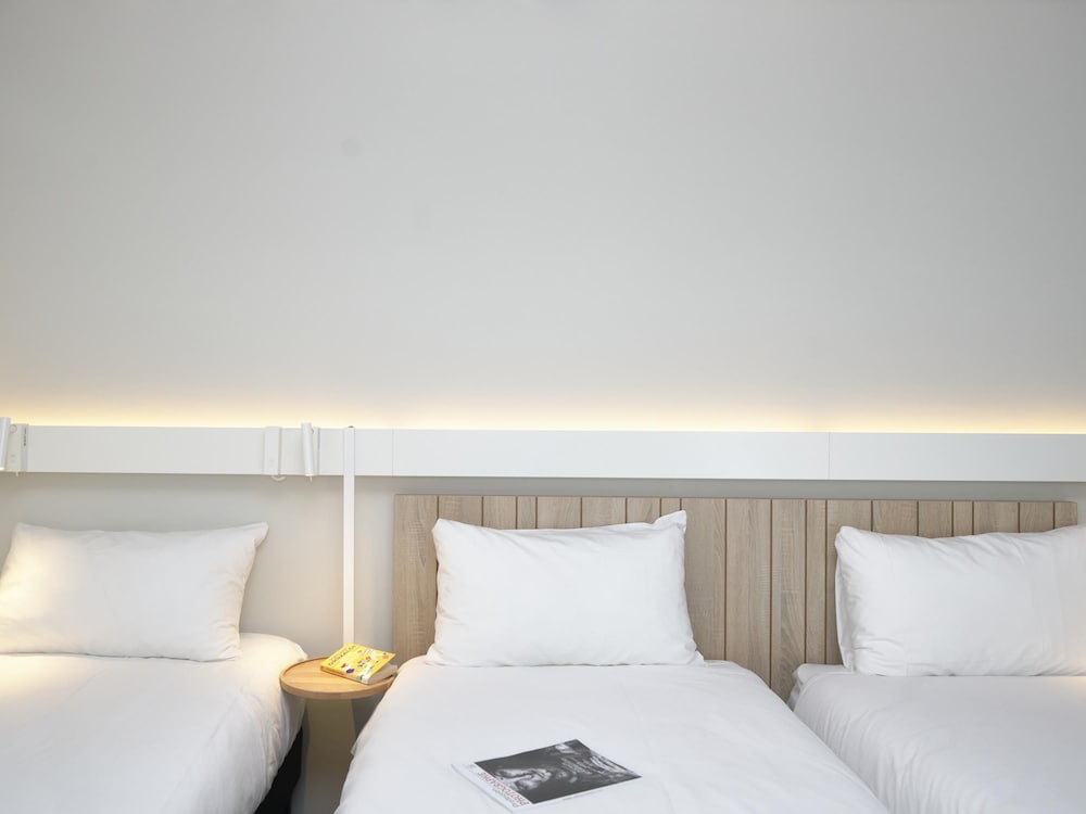 Ibis Annecy Cran Gevrier Hotel 20/68