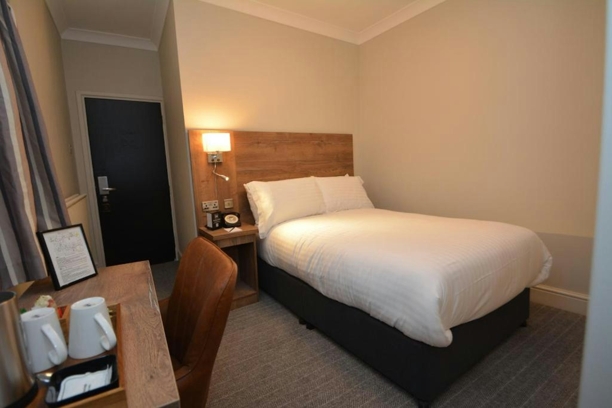 Rugby Hotel 13/22