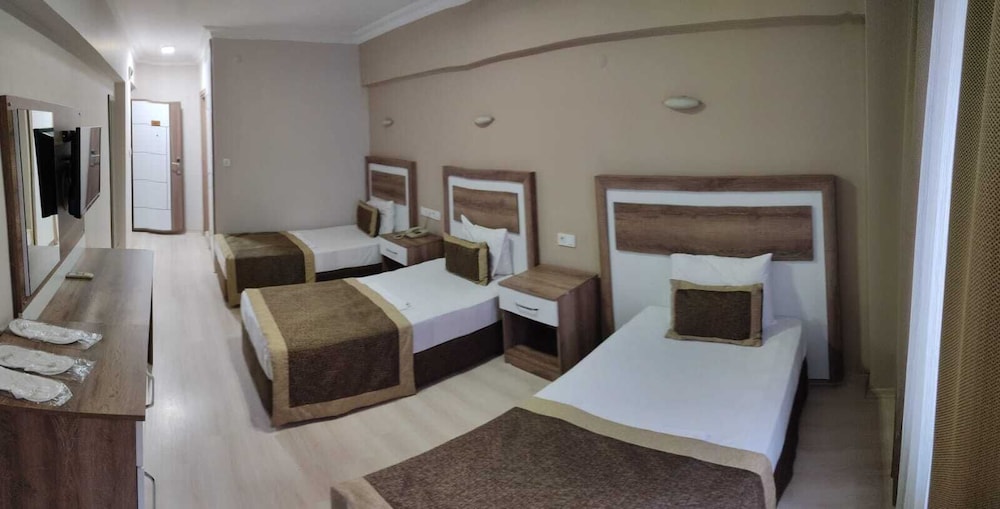 Dempa Hotel 25/42