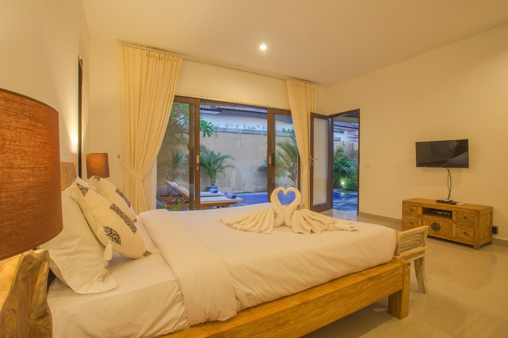 My Villa and Resort Canggu 48/72