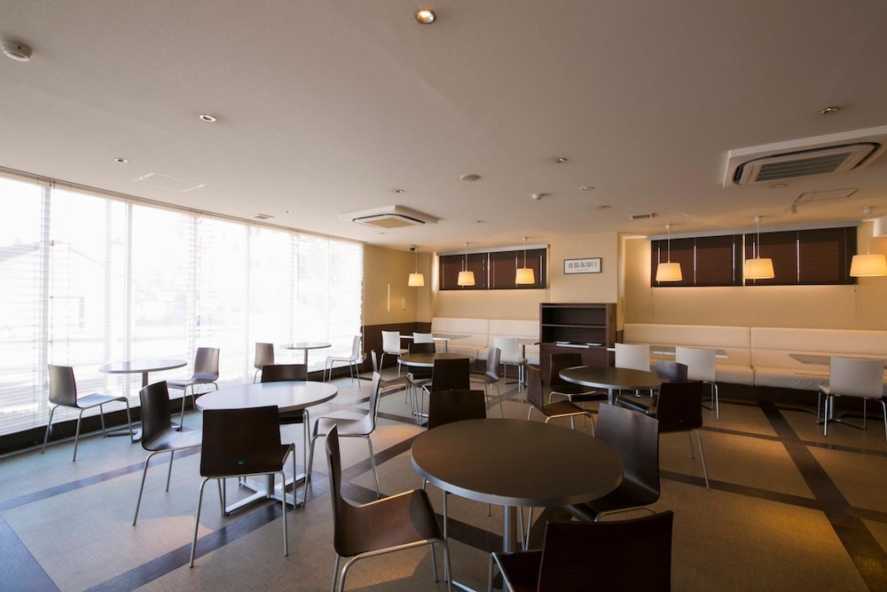 Centre One Hotel Handa 38/50
