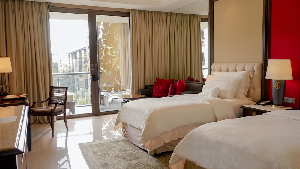 Premier, Twin Beds, King Bed