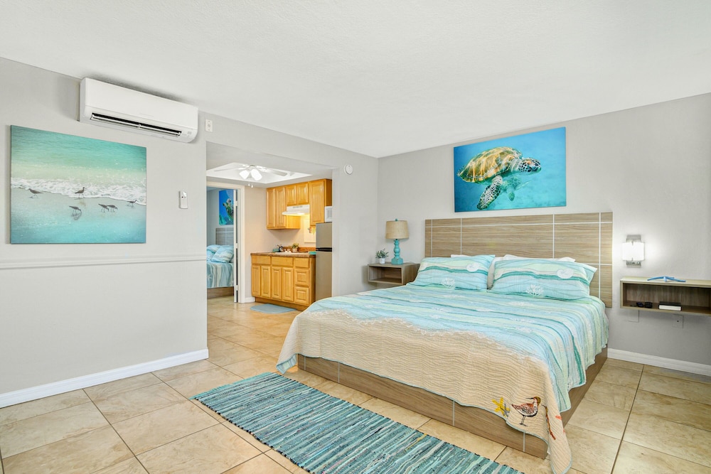 Latitude 26 Waterfront Resort & Marina 28/66