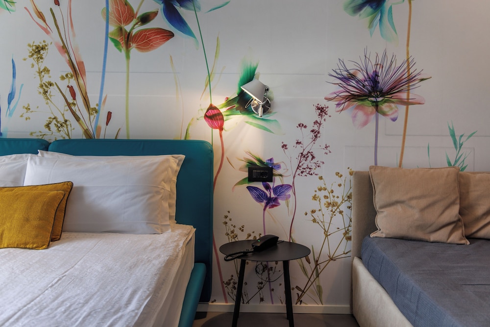 Hotel Meridiana 56/76