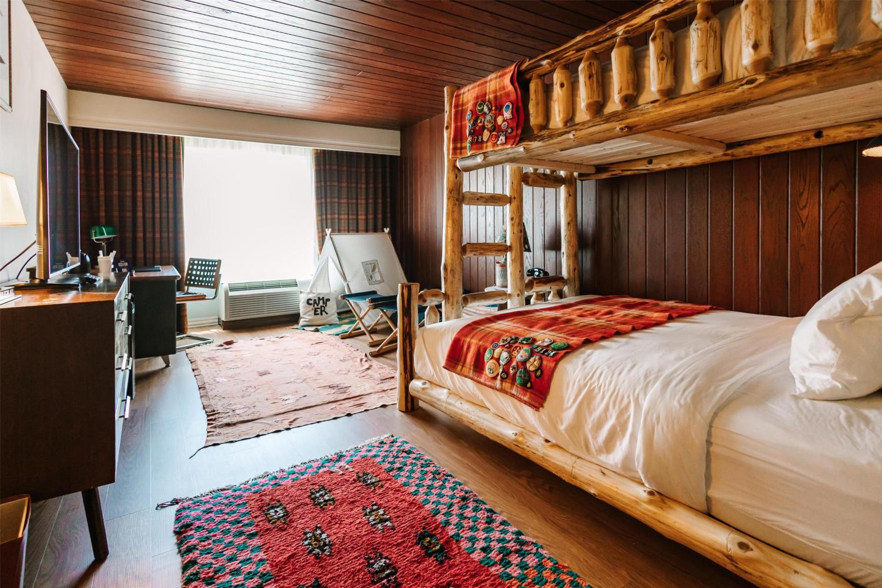 rooms