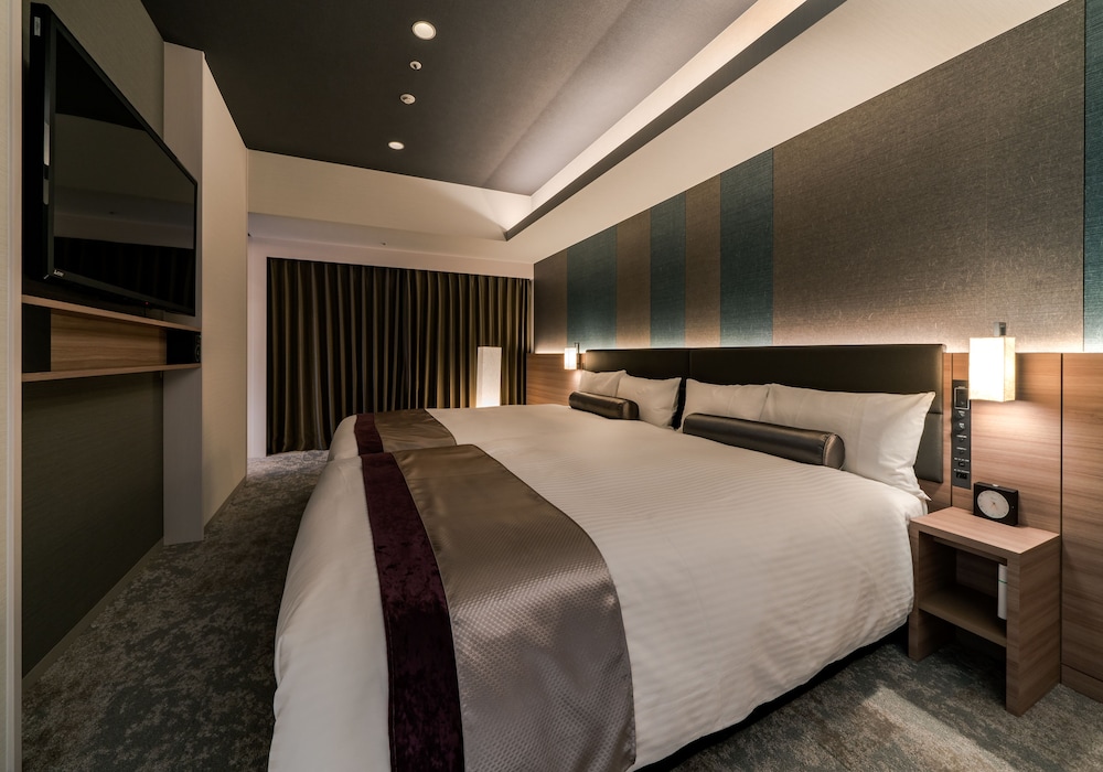 Castle, Suite, Twin Beds