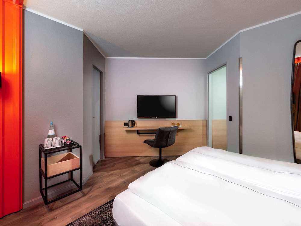 ibis Styles Berlin Treptow Hotel 18/71