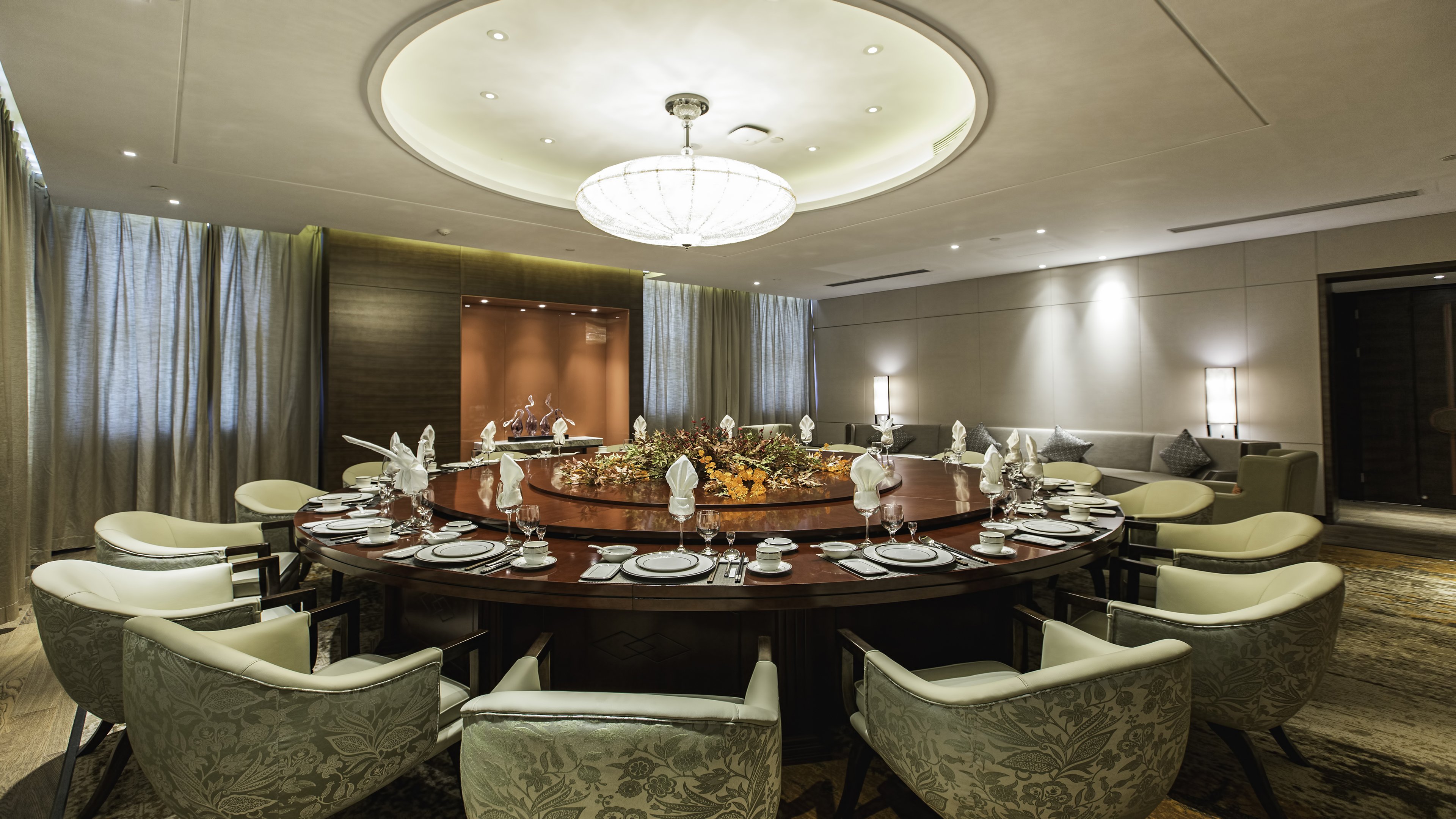 Holiday Inn Baoji Central 48/50