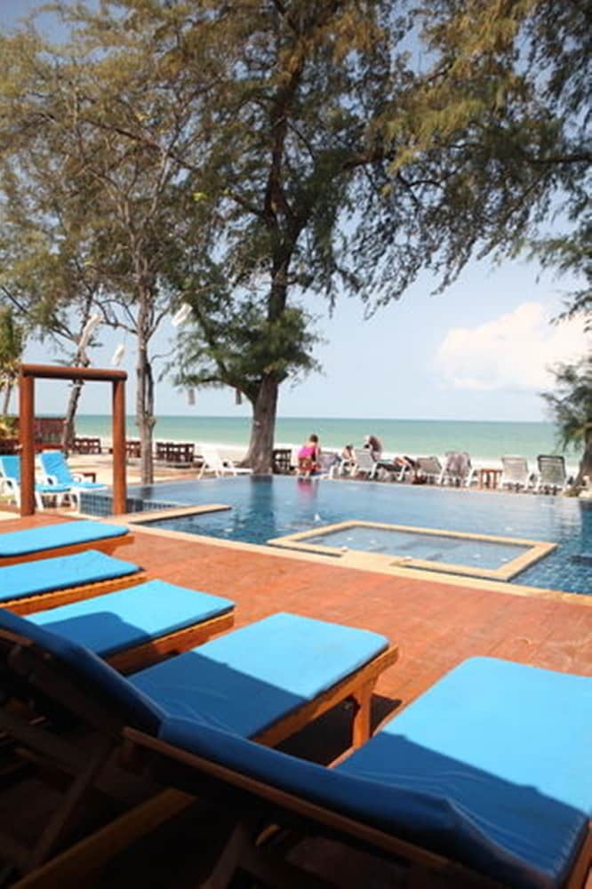 Baan Talay Dao Resort 34/67