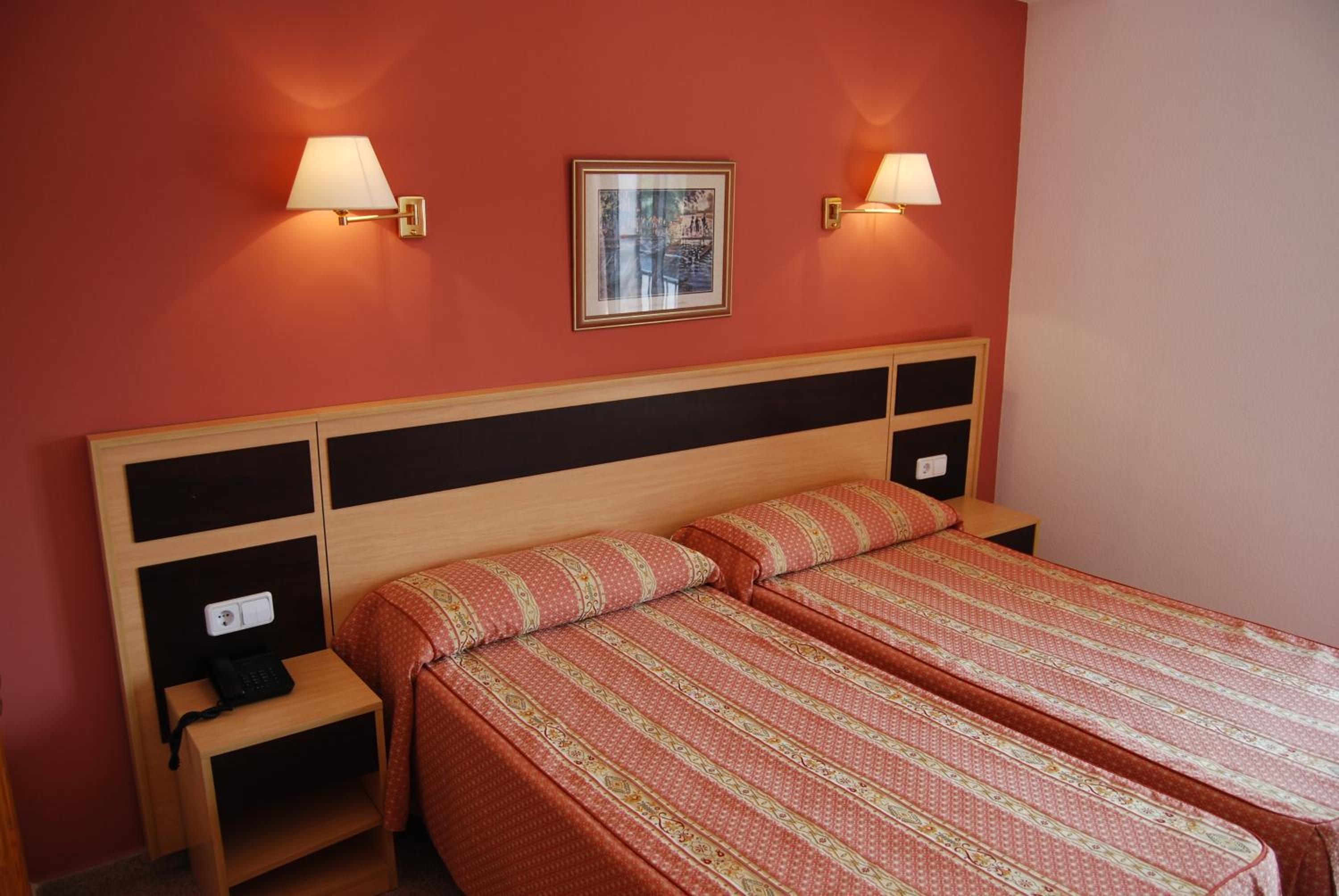 Hotel Santa Faz 44/58