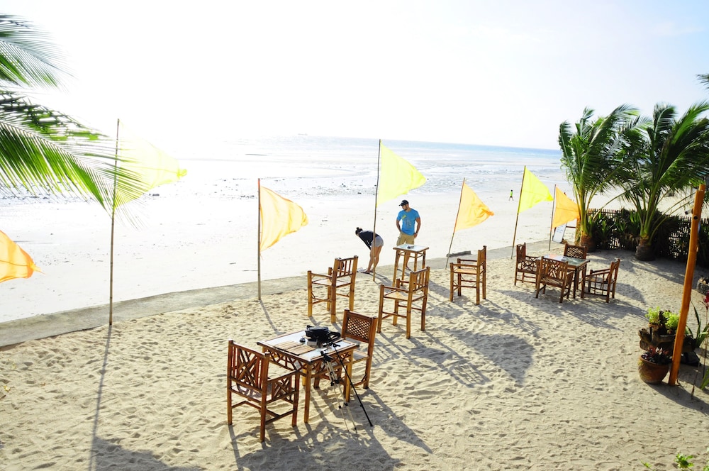 The Coral Blue Oriental Beach Villas And Suites 61/65