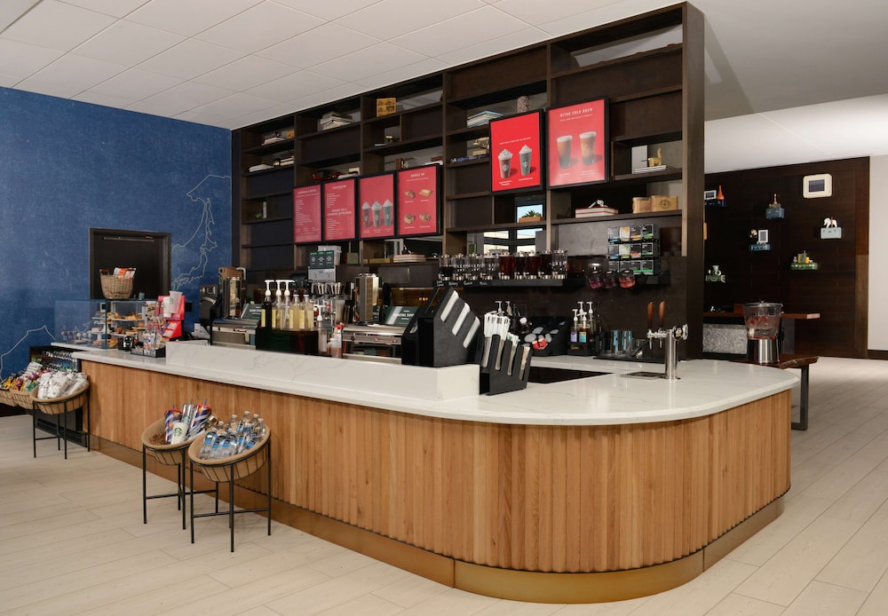 Hyatt Place Pena Station/Denver Airport 39/57
