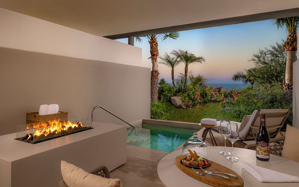 Grand Velas Boutique Hotel 76/104