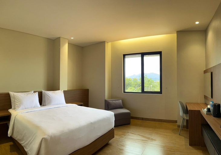 Yes Hotel 3/11