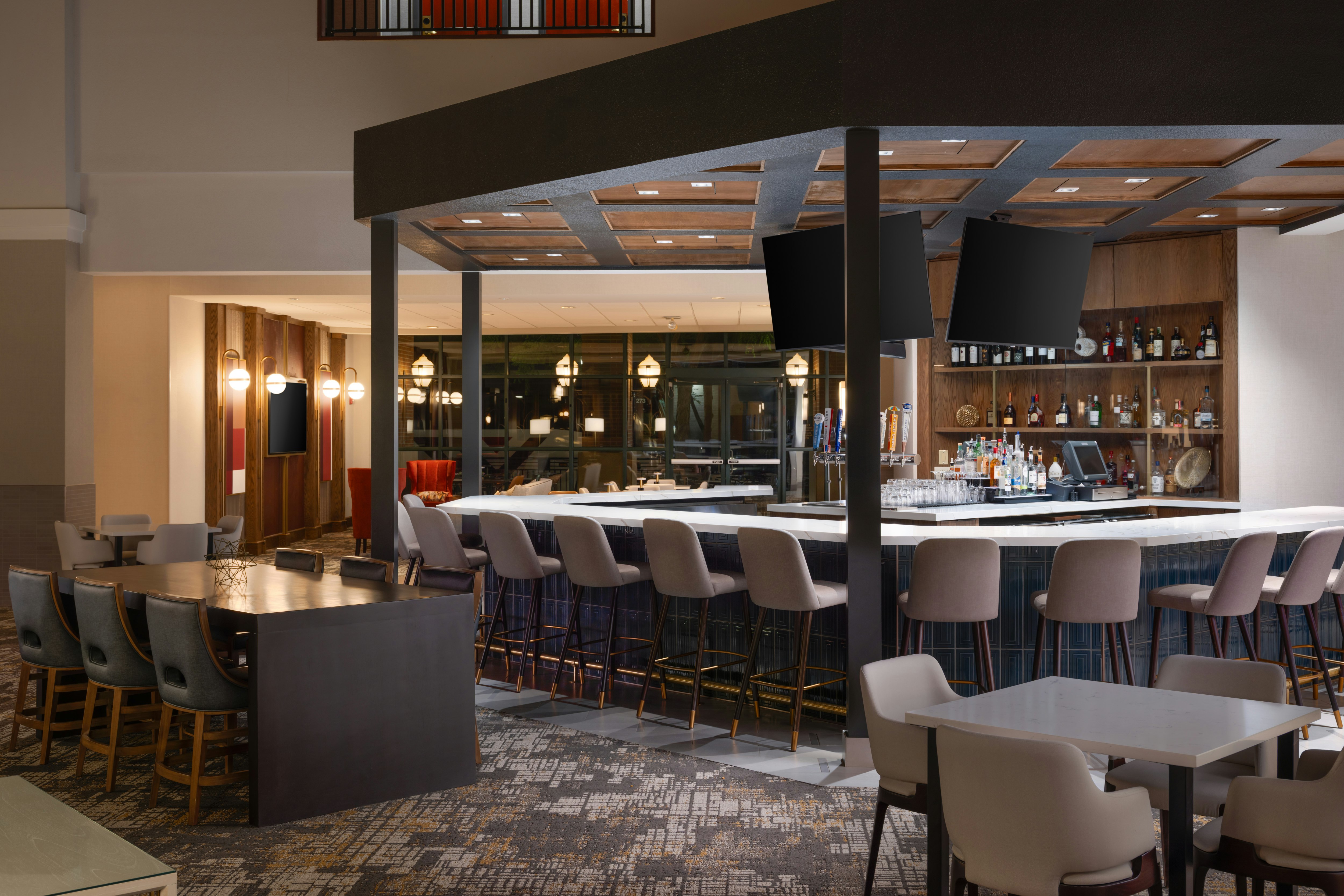 Embassy Suites Lincoln 15/28
