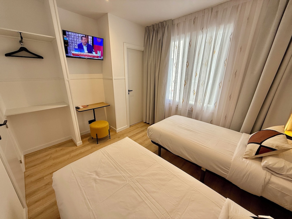 Mucho Madrid Hostel 15/49