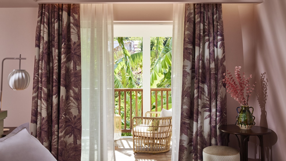 Tropical, Double Bed