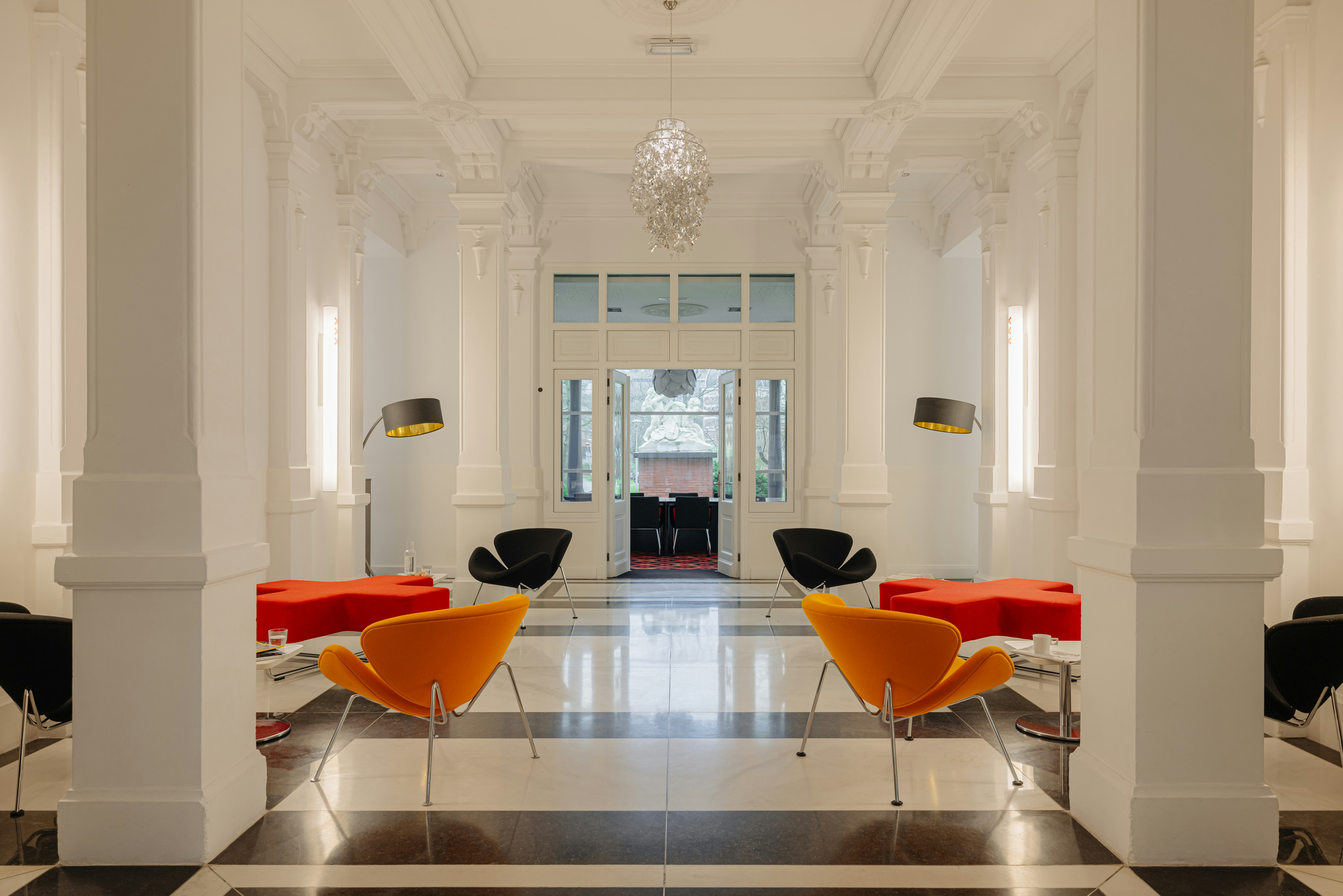 The Manor Amsterdam 38/57