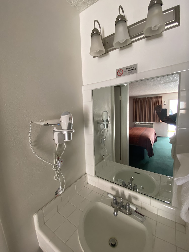 Windsor Inn Motel Lake Side 26/64