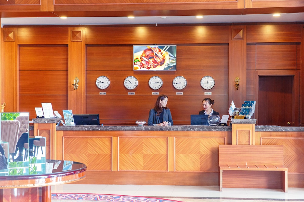 Diplomat Hotel Business Center 2/50
