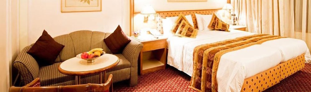 Regent Hotel Andheri 10/22