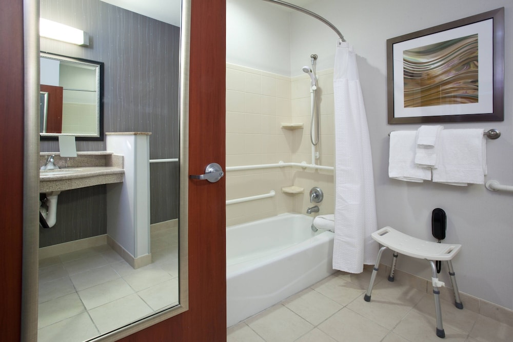 Courtyard By Marriott Casper 10/31