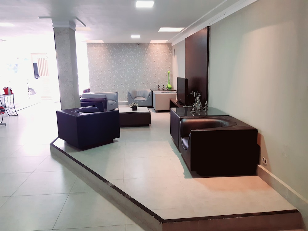Aton Plaza Hotel 6/58