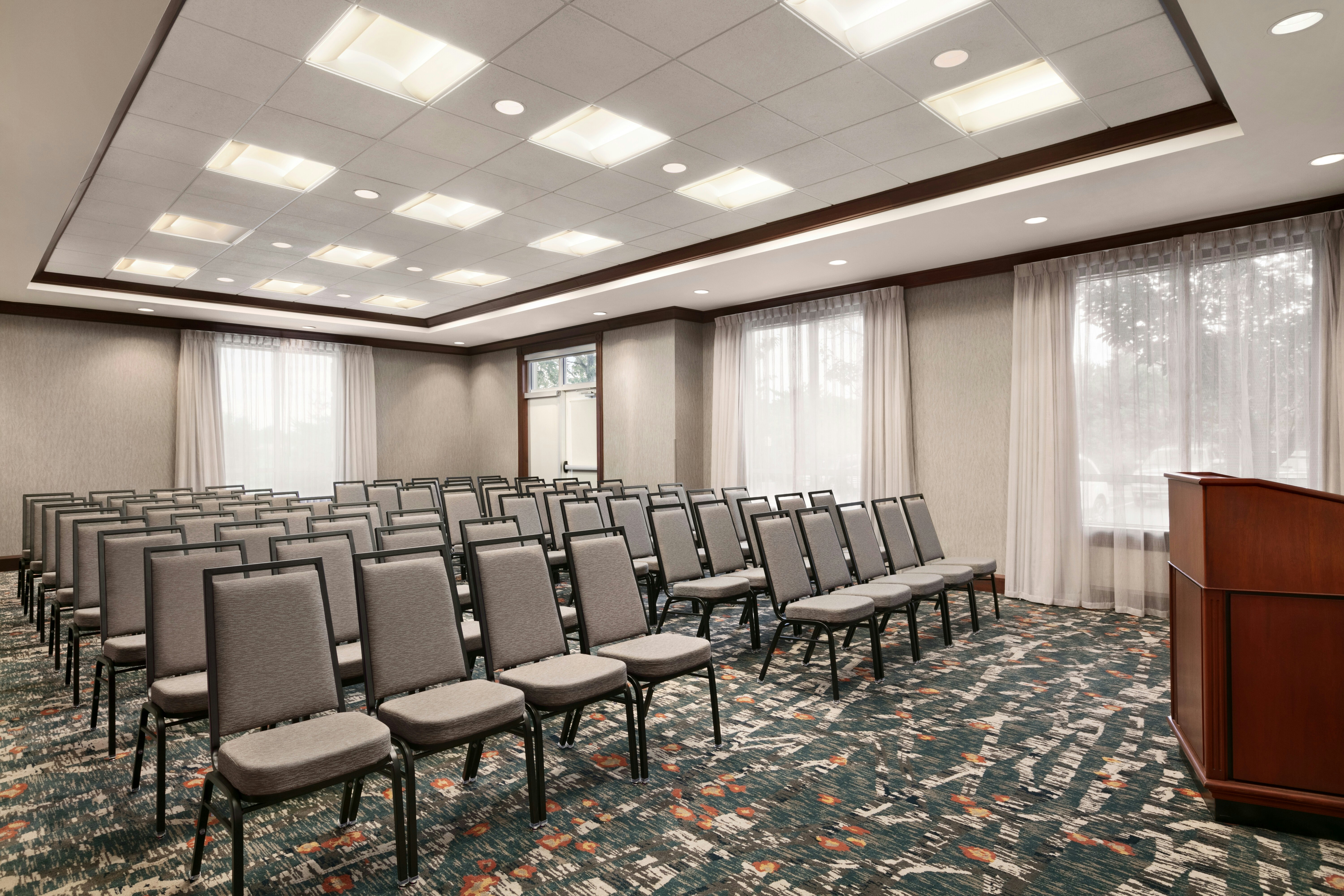 Hampton Inn And Suites Washington Dulles Interntnl Airport 33/42