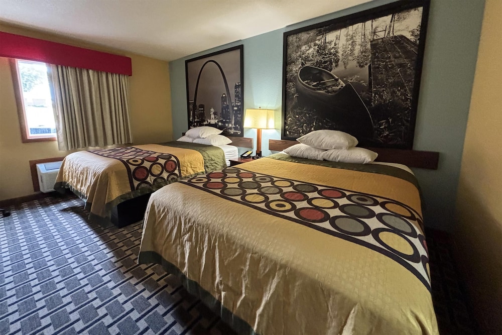Standard, 2 Queen Beds