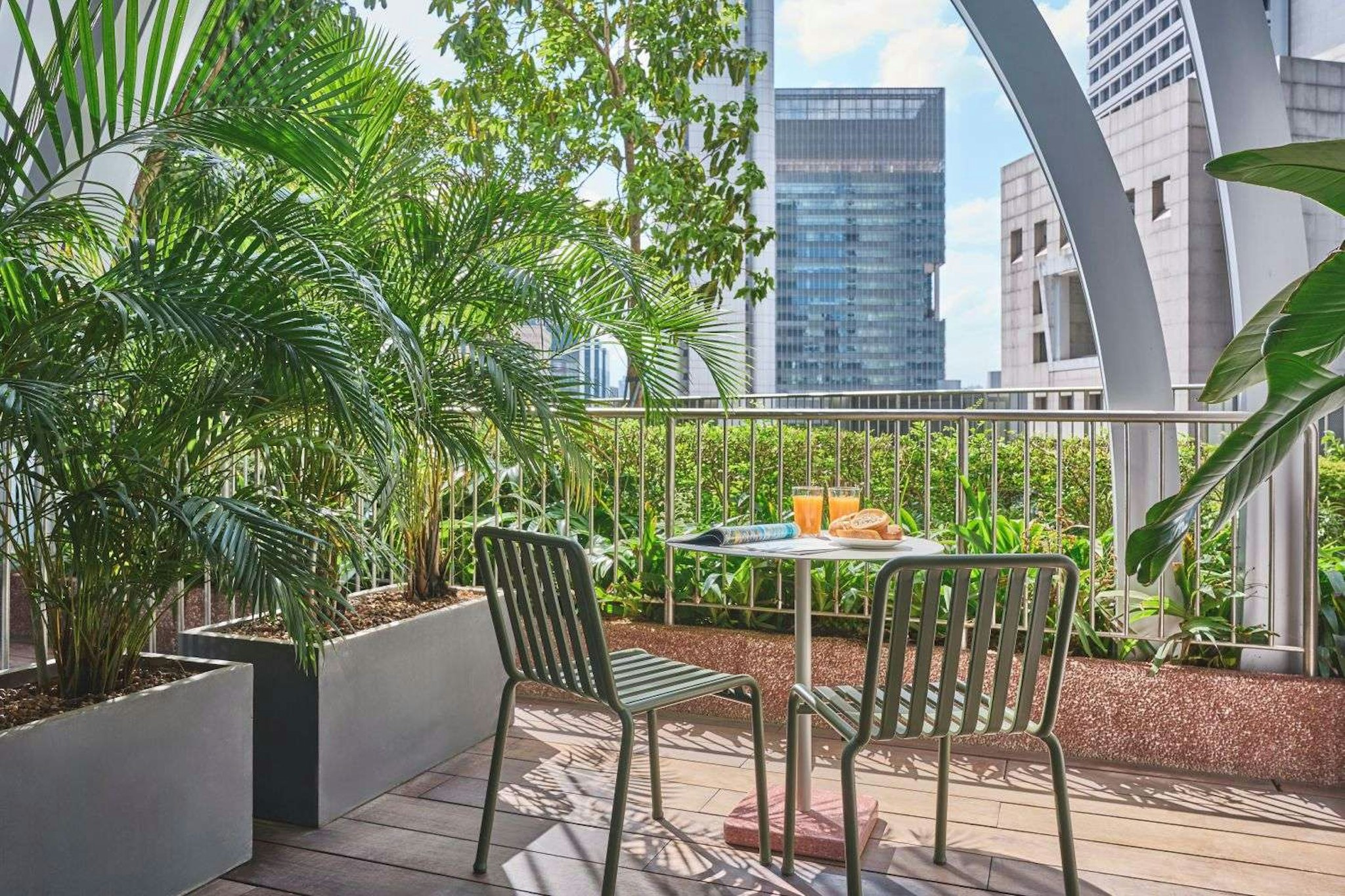 Oakwood Premier Raffles Place Singapore 39/65