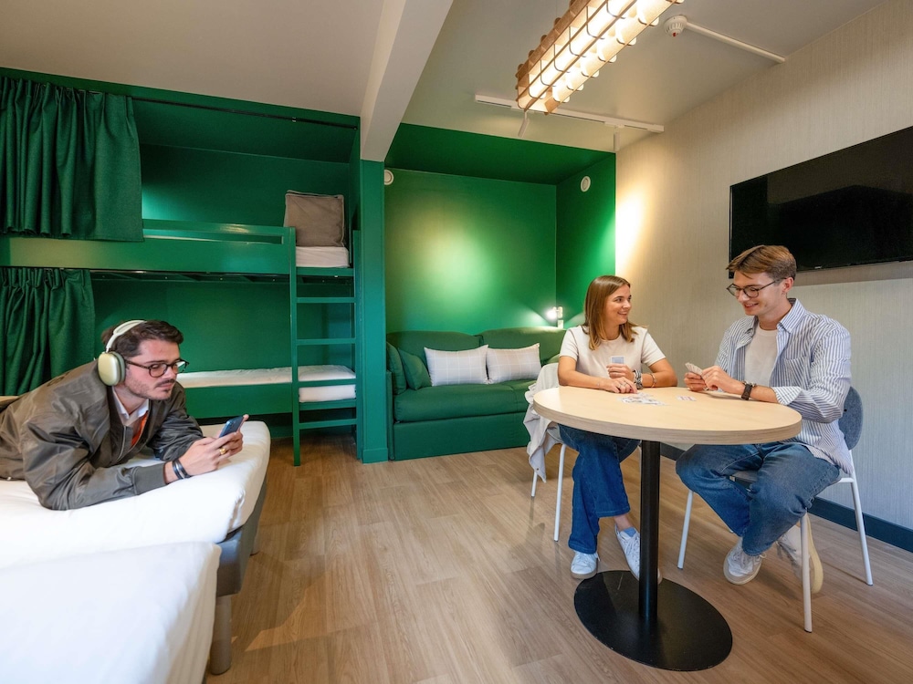 Ibis Budget Orly Chevilly Tram 7 28/47