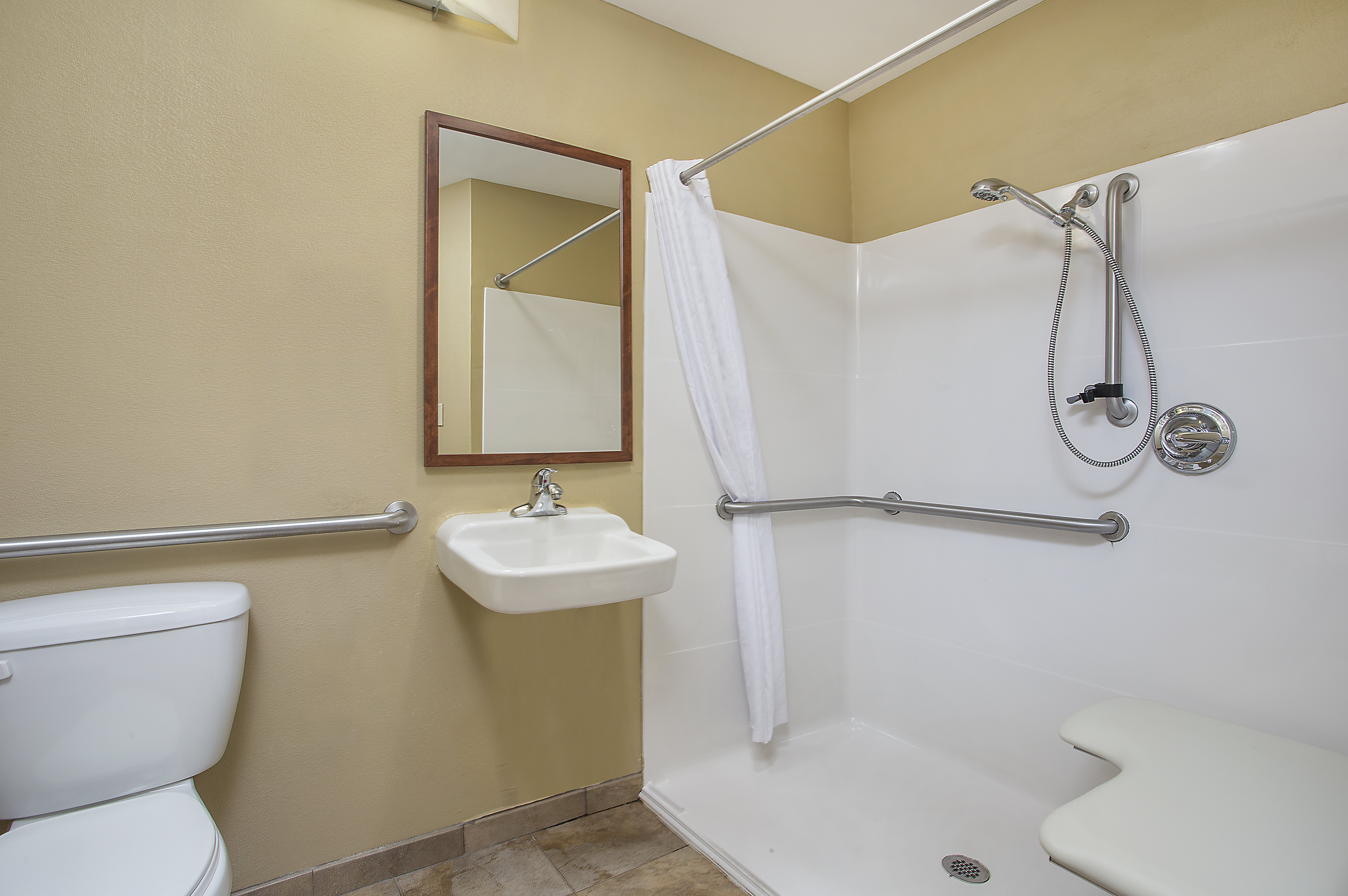 Candlewood Suites Tuscaloosa 77/77