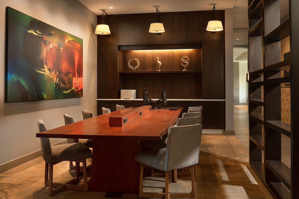 Hyatt Place Calgary Airport 43/54