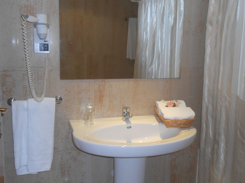 Hotel Santa Cruz 47/50