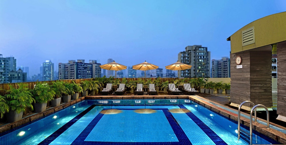 Radisson Mumbai Goregaon 43/75